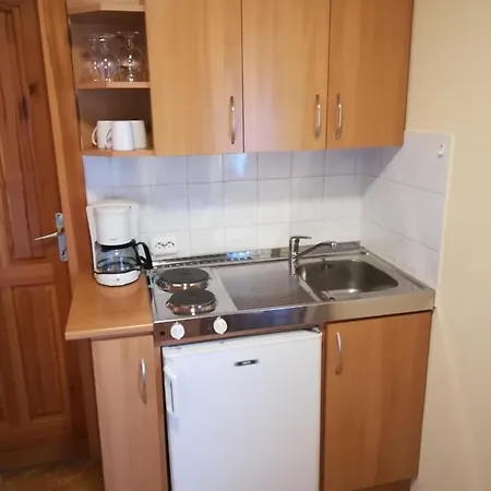 Mercedesz Ii. Apartment
